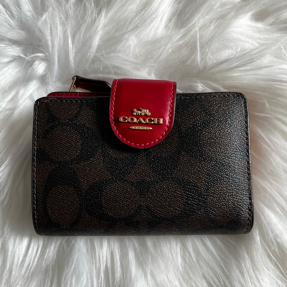 Coach Small Wallet